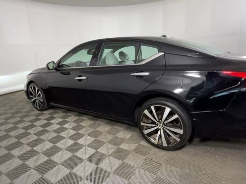 Used 2021 Nissan Altima 2.5 Platinum AWD/4WD image 8