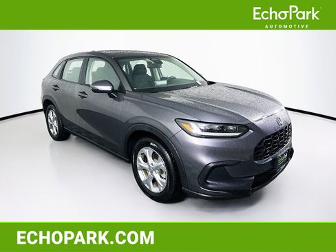 Used 2025 Honda HR-V LX image 1