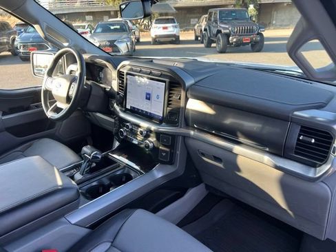 Used 2022 Ford F150 Lariat AWD/4WD image 33