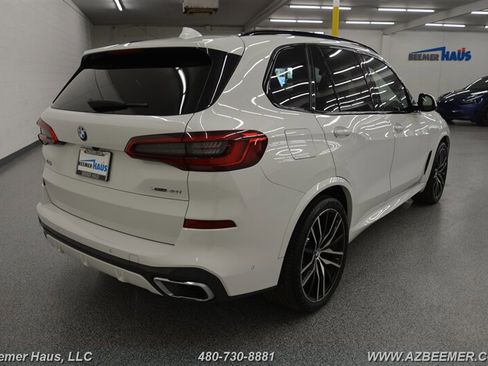 Used 2019 BMW X5 xDrive40i w/ M Sport Package image 10