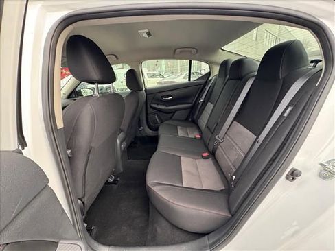 Certified 2025 Nissan Sentra SR image 11