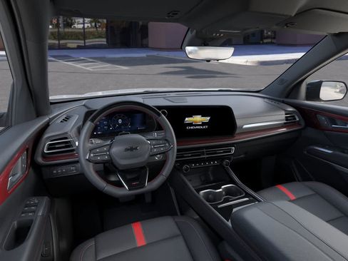 New 2027 Chevrolet Traverse RS w/ LPO, Floor Liner Package FWD image 15