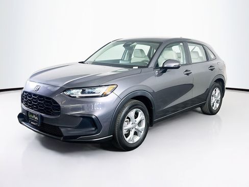 Used 2025 Honda HR-V LX image 3