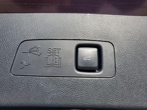 Used 2021 Lincoln Corsair FWD image 15