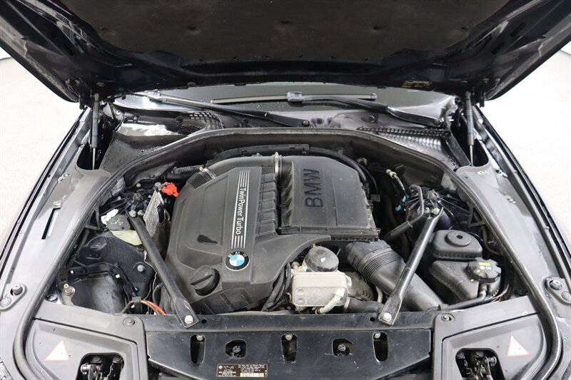 Used 2016 BMW 535i xDrive Sedan AWD/4WD image 31
