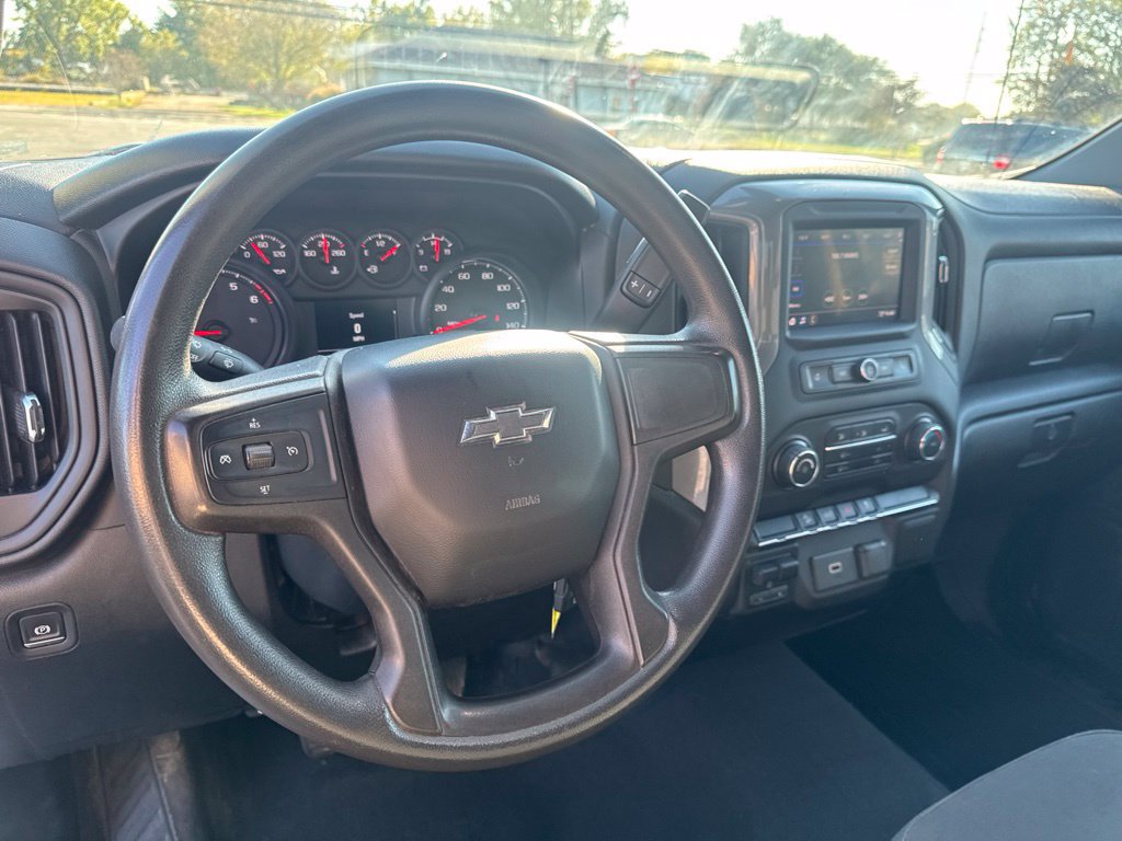 Used 2020 Chevrolet Silverado 1500 Custom Trail Boss w/ Custom Convenience Package AWD/4WD image 11