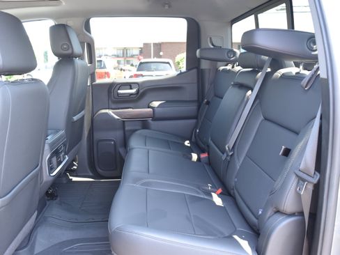 Used 2021 GMC Sierra 1500 SLT w/ SLT Premium Plus Package AWD/4WD image 26