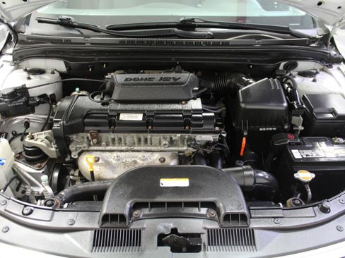 Used 2012 Hyundai Elantra w/ Preferred Pkg FWD image 27