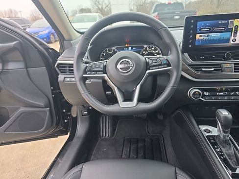 Used 2024 Nissan Altima 2.5 SL image 13