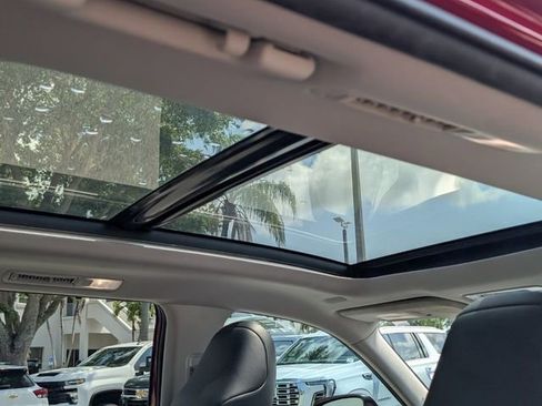 Used 2024 Toyota Grand Highlander FWD image 19