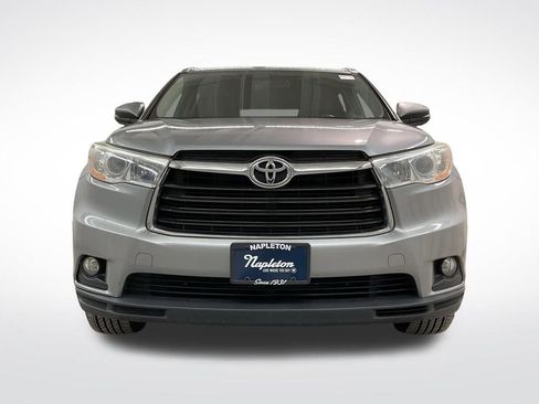 Used 2014 Toyota Highlander XLE image 6