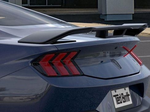 New 2025 Ford Mustang Dark Horse image 22
