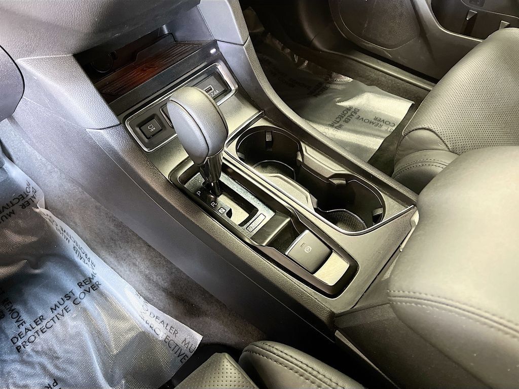 Used 2025 Subaru Ascent Bronze Edition AWD/4WD image 17