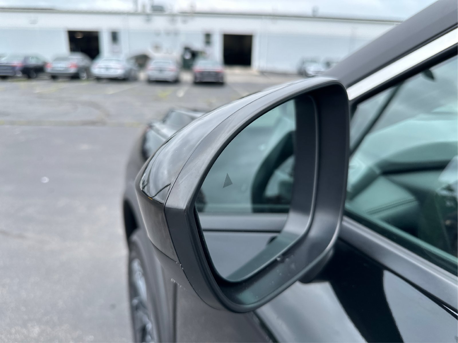 Used 2024 Nissan Rogue SV AWD/4WD image 25