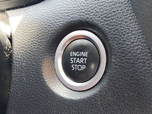 Used 2022 Toyota Corolla LE w/ LE Convenience Package FWD image 15