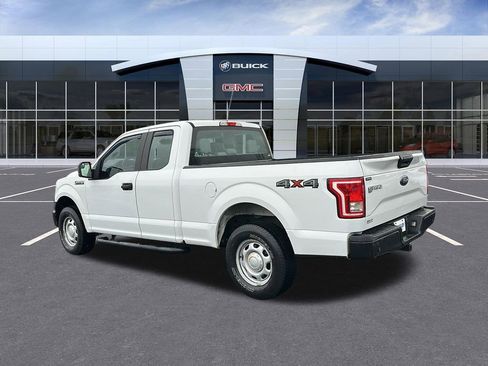 Used 2017 Ford F150 XL w/ Equipment Group 101A Mid image 3