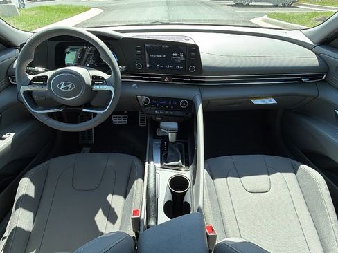 New 2026 Hyundai Elantra Sport FWD image 22