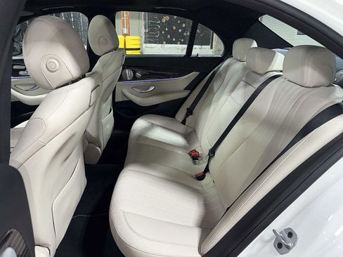 Used 2019 Mercedes-Benz E 450 4MATIC Sedan image 16
