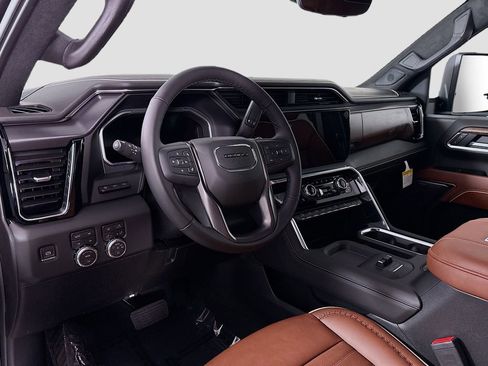 New 2026 GMC Sierra 2500 Denali Ultimate image 9