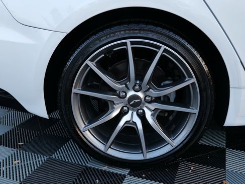 Used 2023 Genesis G70 2.0T image 86