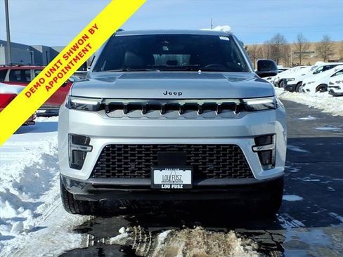 New 2026 Jeep Grand Wagoneer 4WD image 22