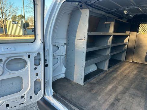 Used 2014 Ford E-150 and Econoline 150 image 21