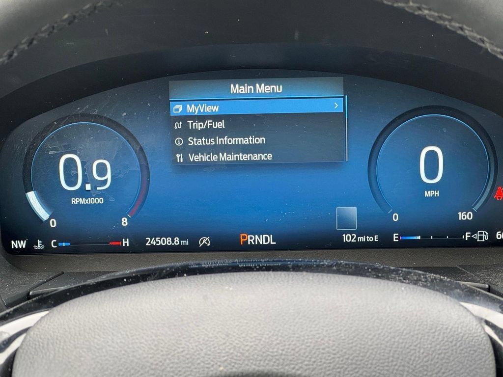 Used 2023 Ford Escape Platinum w/ Premium Technology Package AWD/4WD image 14