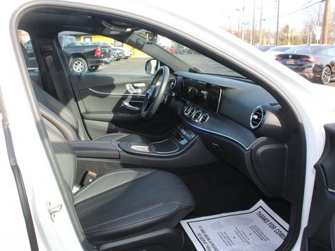 Used 2023 Mercedes-Benz E 350 4MATIC Sedan image 15