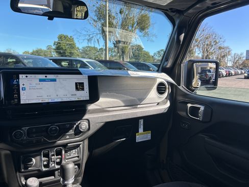 New 2026 Jeep Gladiator Sport image 38