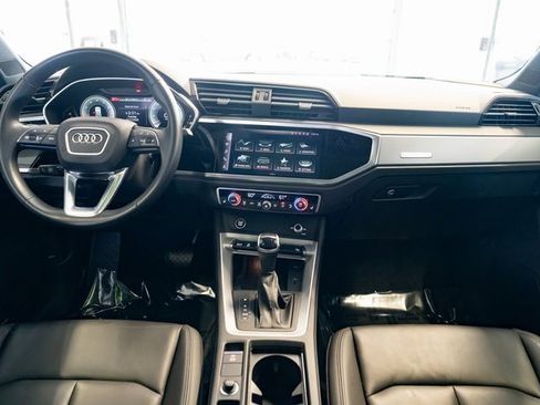 Used 2023 Audi Q3 2.0T Premium Plus w/ Premium Plus Package image 9