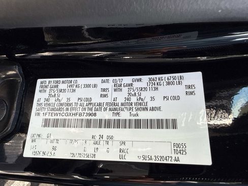 Used 2017 Ford F150 Platinum w/ Equipment Group 701A Luxury RWD image 35