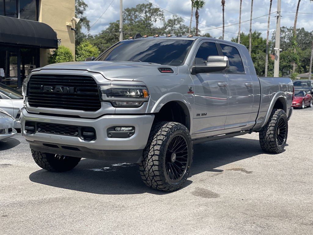Used 2022 RAM 3500 Laramie AWD/4WD image 17