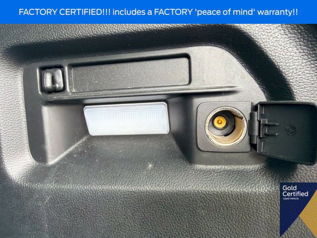 Used 2022 Ford Explorer XLT w/ Equipment Group 202A AWD/4WD image 18