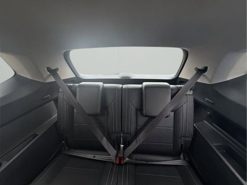 Used 2023 Volkswagen Atlas SE image 11