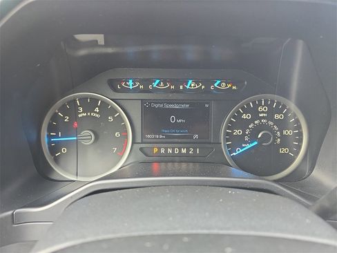 Used 2016 Ford F150 XLT w/ Equipment Group 301A Mid image 15