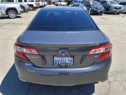 Used 2013 Toyota Camry SE image 11