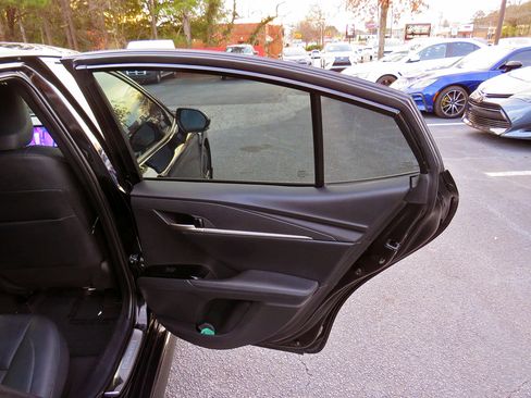 Used 2025 Toyota Camry XSE image 18