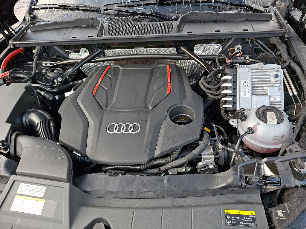 Certified 2023 Audi SQ5 Premium Plus w/ Premium Plus Package AWD/4WD image 30