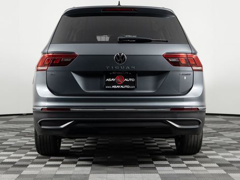 Used 2022 Volkswagen Tiguan SE AWD/4WD image 6