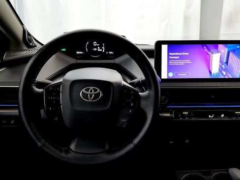 Used 2023 Toyota Prius Limited w/ Limited Premium Package AWD/4WD image 27