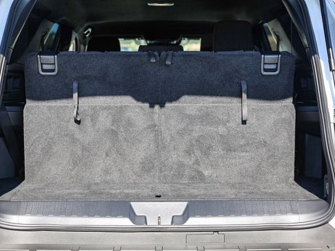 Certified 2025 Toyota 4Runner SR5 image 27