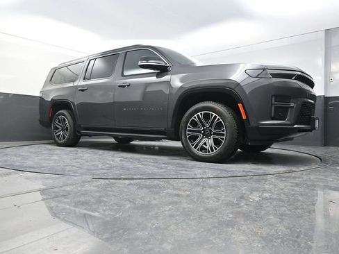 New 2026 Jeep Grand Wagoneer L 4WD image 19