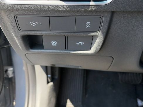 Used 2025 Hyundai Sonata SEL FWD image 12