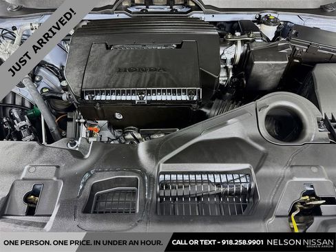 Used 2023 Honda Pilot TrailSport image 31