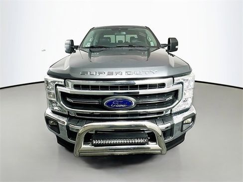 Used 2020 Ford F250 Lariat w/ Lariat Value Package image 2