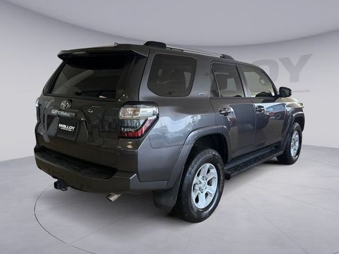 Used 2020 Toyota 4Runner SR5 Premium w/ Moonroof Package AWD/4WD image 5