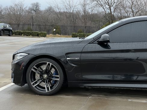Used 2018 BMW M4 Coupe image 5
