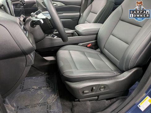 Used 2024 Chevrolet Traverse LT w/ Enhanced Driving Package image 10