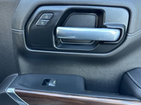 Used 2021 GMC Sierra 1500 SLT image 21