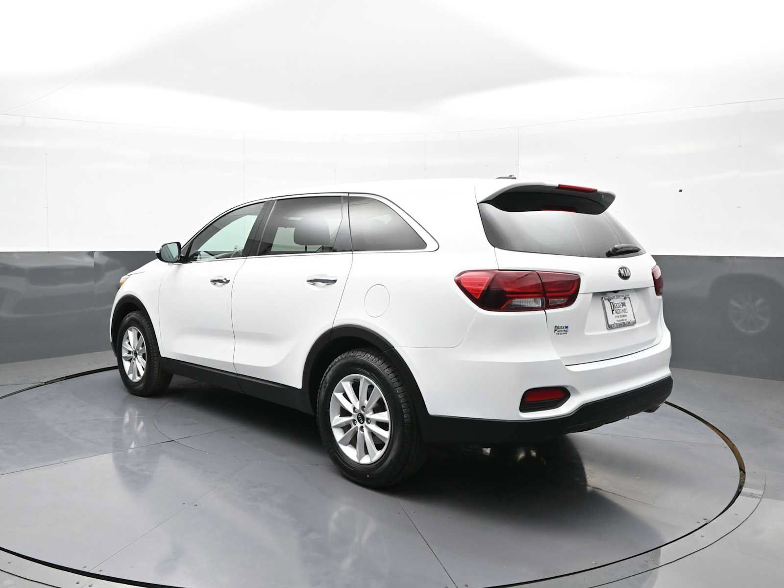 Used 2020 Kia Sorento FWD V6 image 8